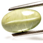 2.55-Carat Light Green Chrysoberyl Cat's Eye from Madagascar