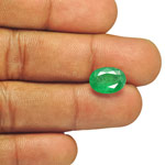 4.15-Carat Medium Green Oval-Cut Emerald from Zimbabwe