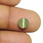 2.66-Carat Grey Green Chrysoberyl Cat's Eye with Super Sharp Ray