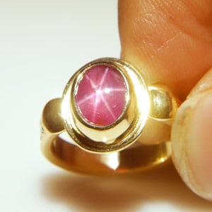 4.27-Carat Star Ruby Ring