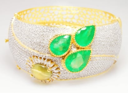 Emerald & Cat's Eye Bracelet