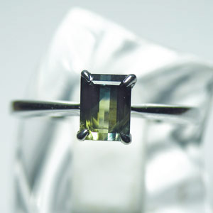 Umba Sapphire Ring